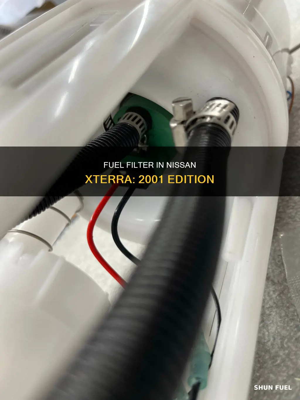 does a 2001 nissan xterra have a fuel filter