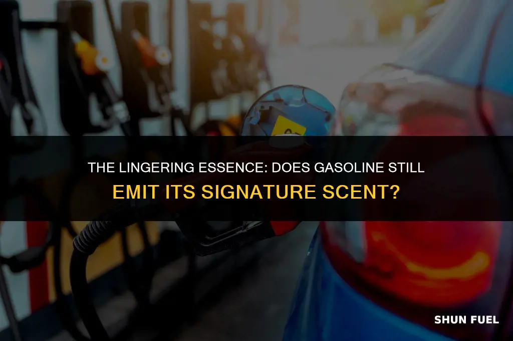 does gasoline still smell