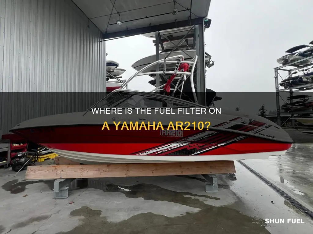does my yamahaha ar210 have fuel filter