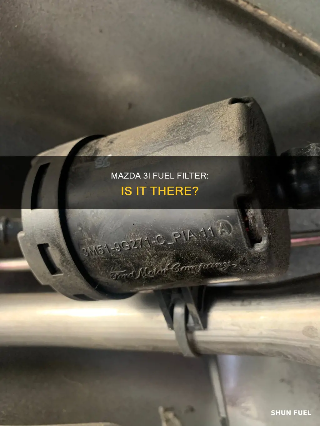 does the 2008 mazda 3i have a fuel filter