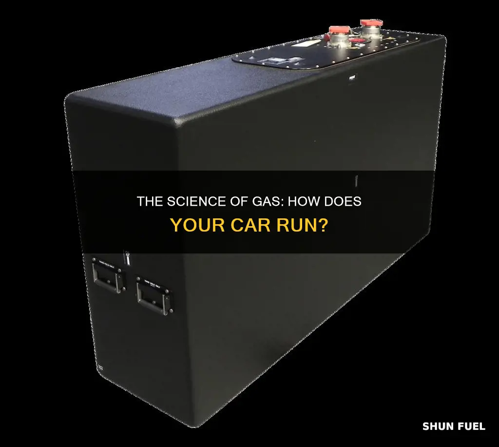 how does fuel in gas tank work