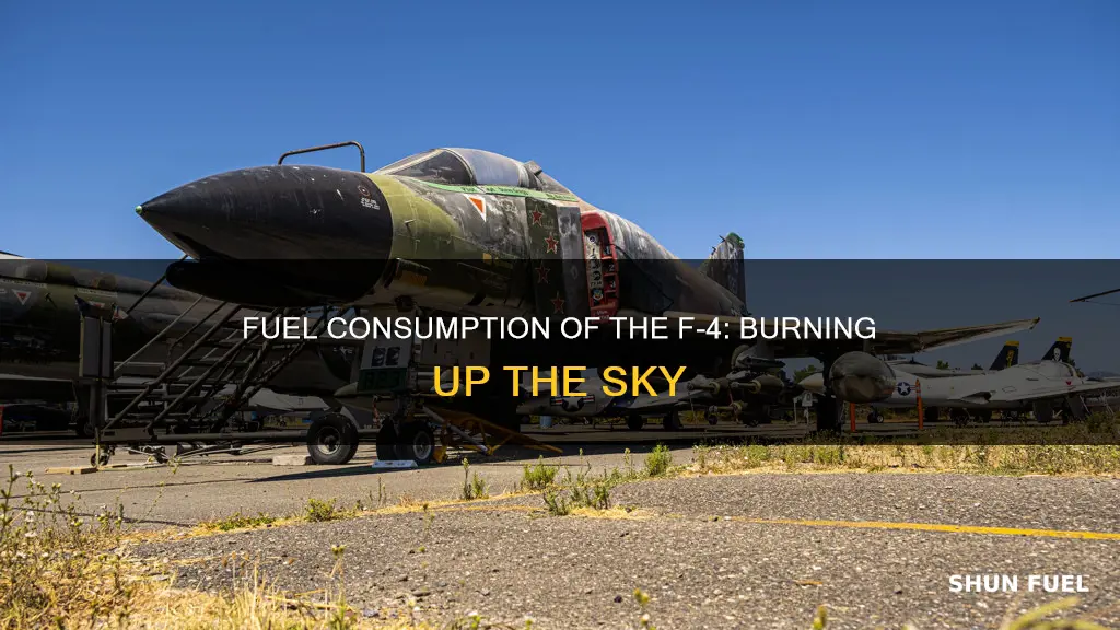 how much fuel did the f4 burn per hour