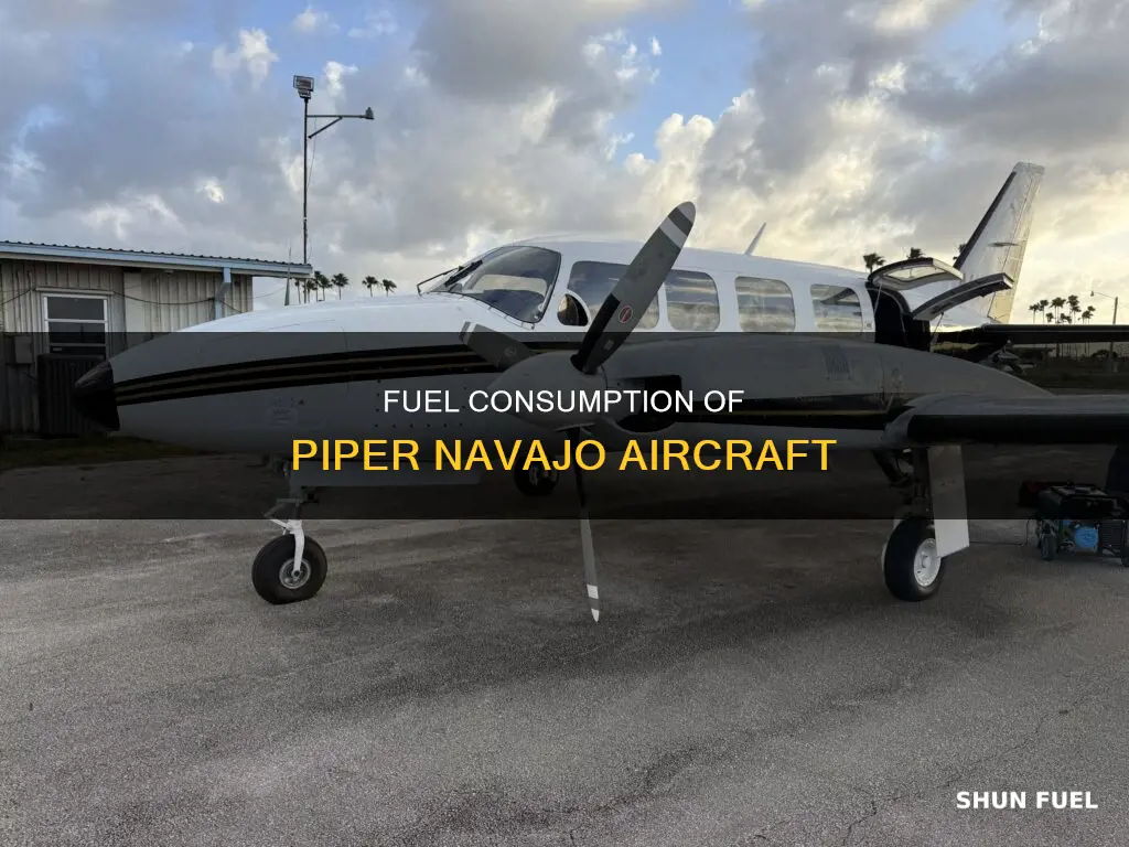 how much fuel does a piper navajo burn per hour