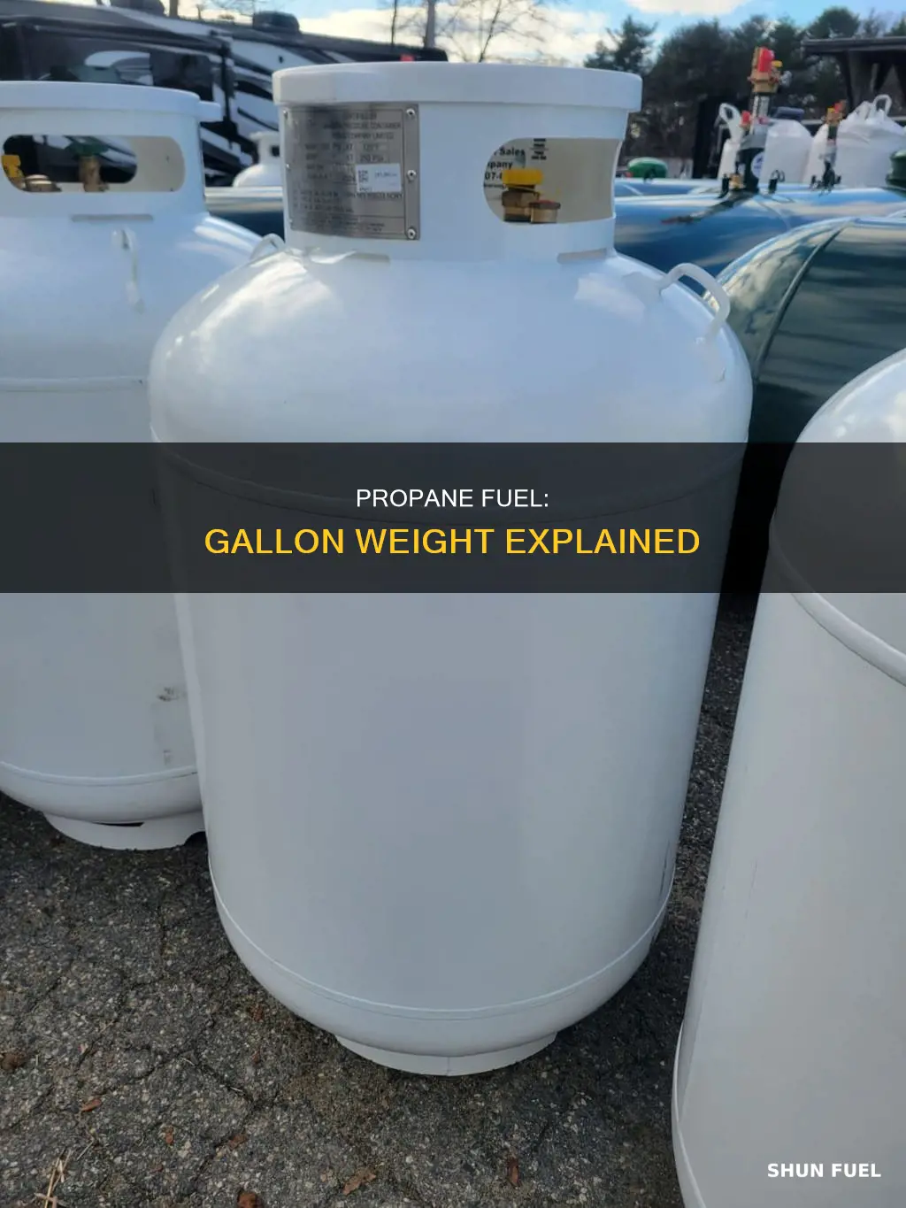 how much is a gallon of propane fuel weigh