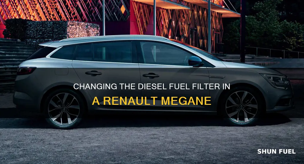 how to change diesel fuel filter on renault megane