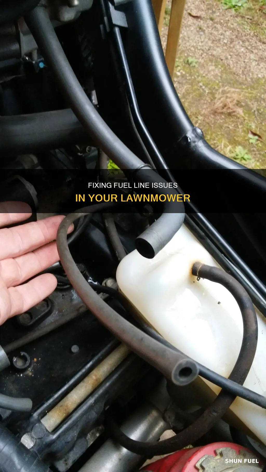 how to fix a vacuum fuel line problem lawnmower