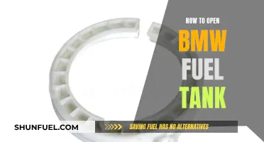BMW Fuel Tank: Opening and Closing Procedures