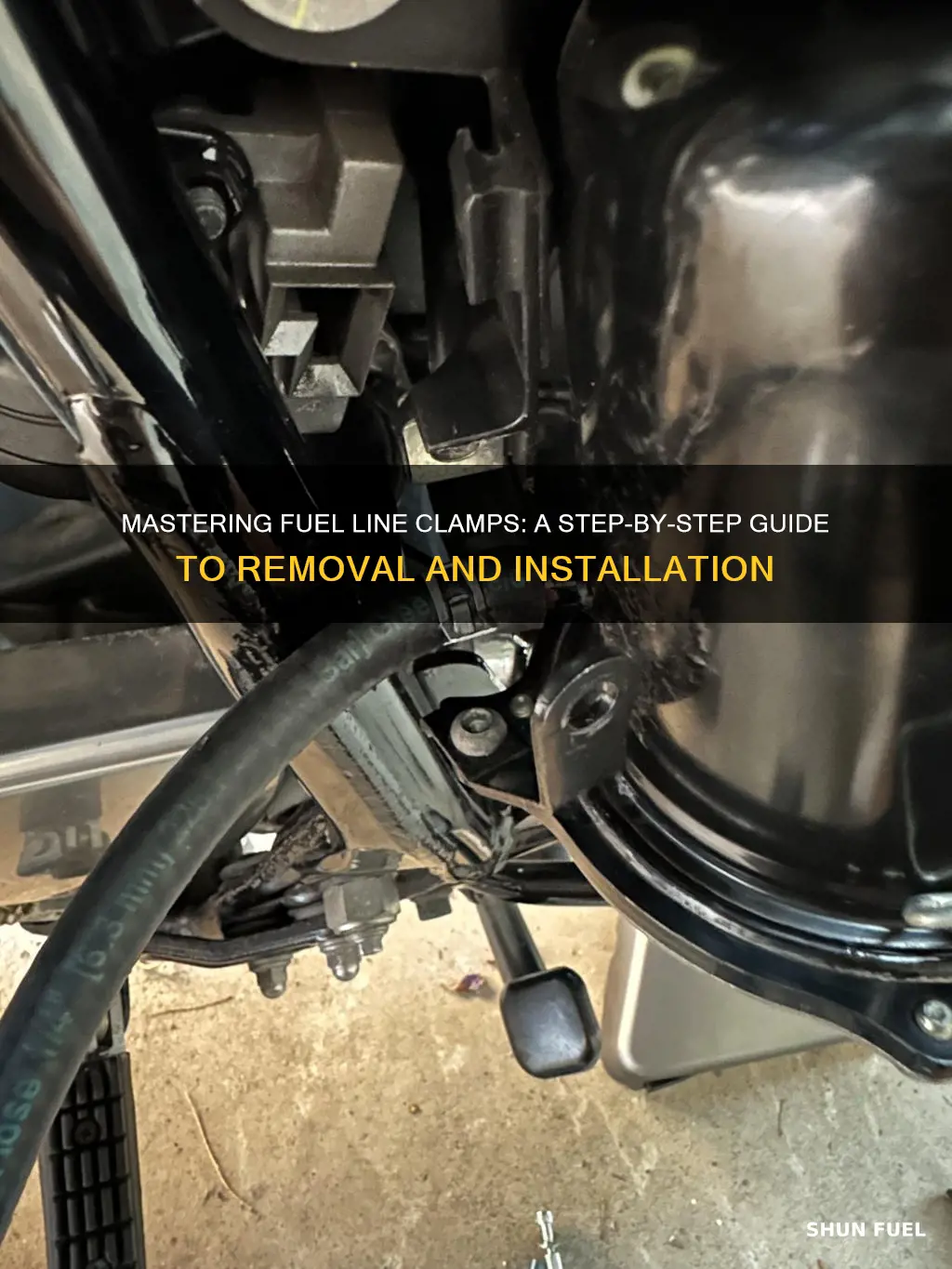 how to remove and install 95002-50000 fuel line clamp