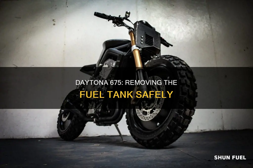how to remove fuel tank daytona 675
