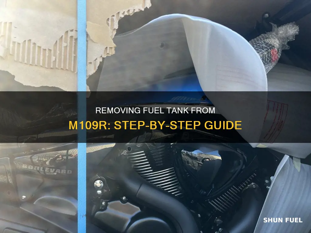 how to remove fuel tank from m109r