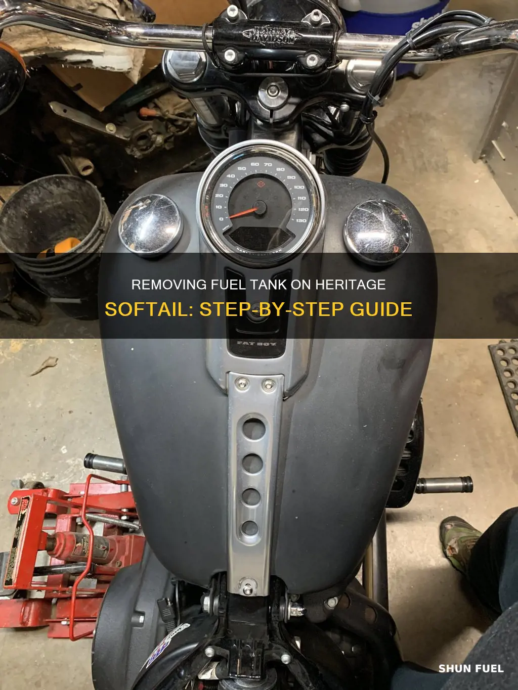 how to remove fuel tank on heritage softail