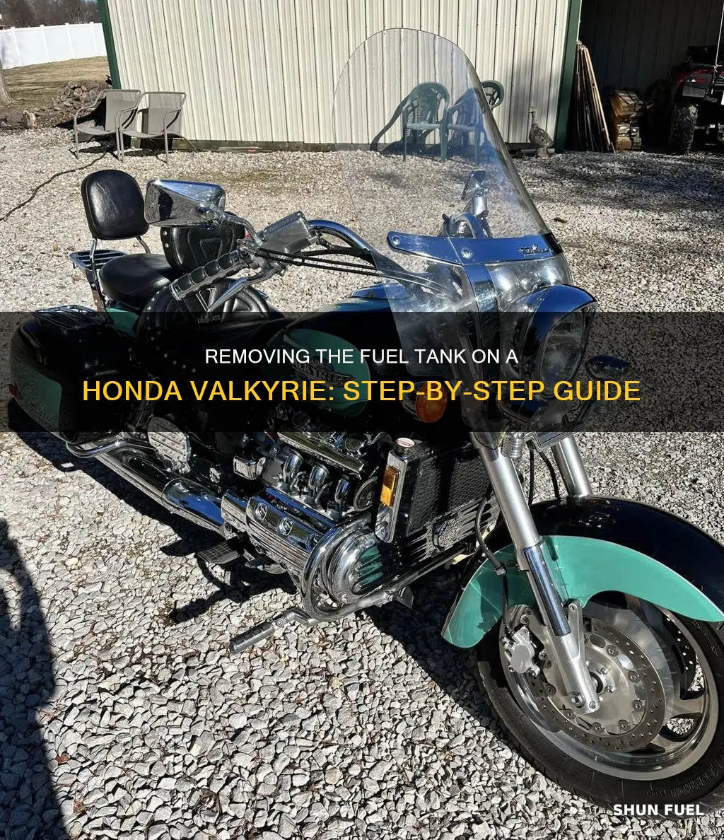 how to remove fuel tank on honda valkyrie