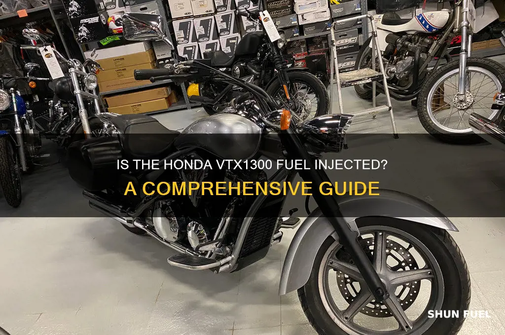 is the vtx1300 fuel injected