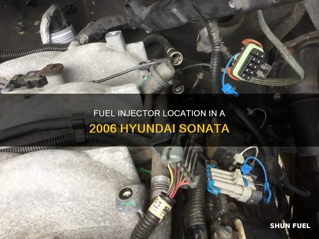 where is the fuel injector on a 2006 hyundai sonata