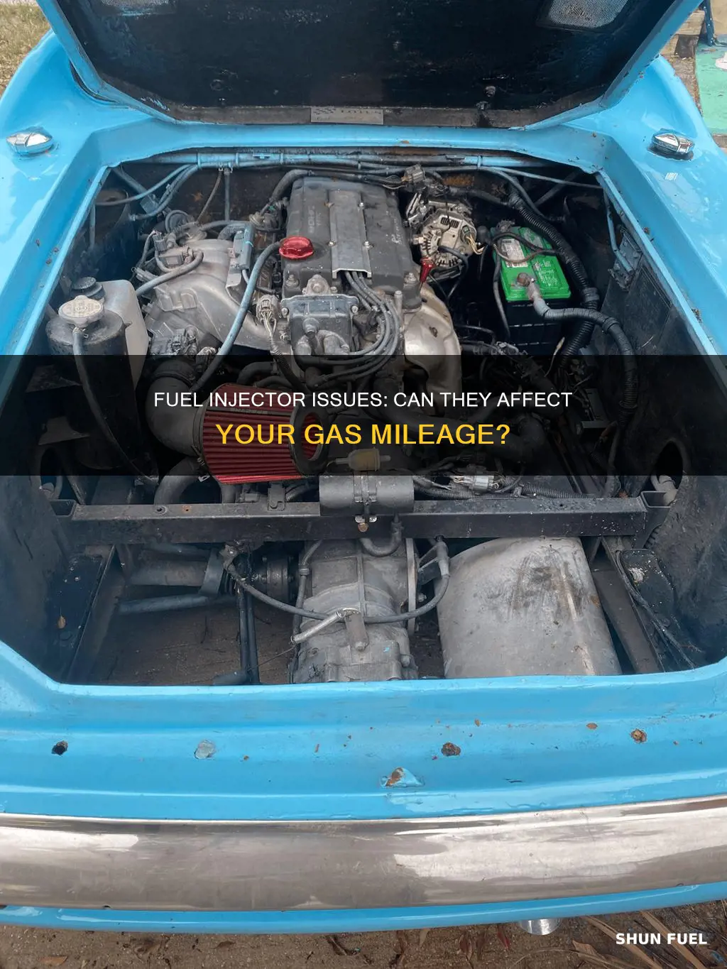 will a bad fuel injector cause poor gas mileage